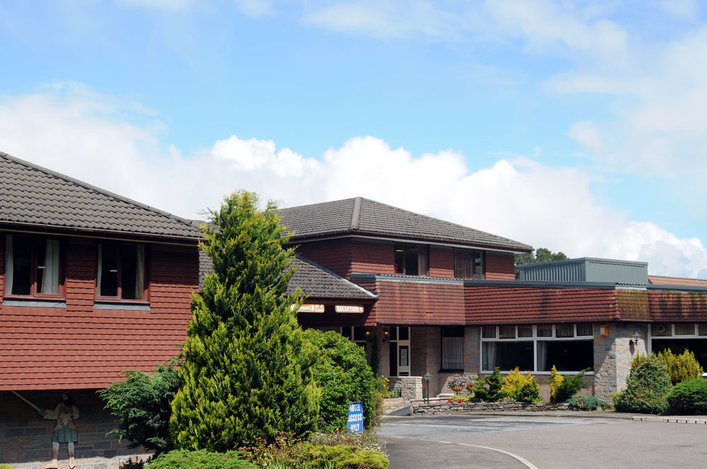 Highlander Hotel 'A Bespoke Hotel' Newtonmore Exterior foto